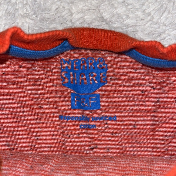 (3 for $10) F&F long sleeve - Picture 3 of 4